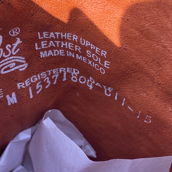 ✨️Dan Post Leather Riveted Cowboy Boots! - Picture 11 of 14